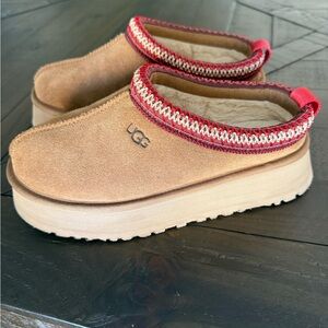 Ugg tazz platform
